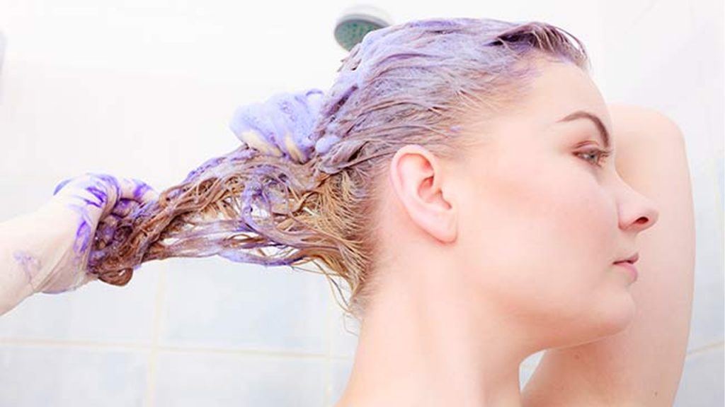 طرز استفاده از انواع شامپو رنگساژ برای مو و ابرو